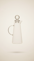 Borosilicate glass carafe with wide mouth